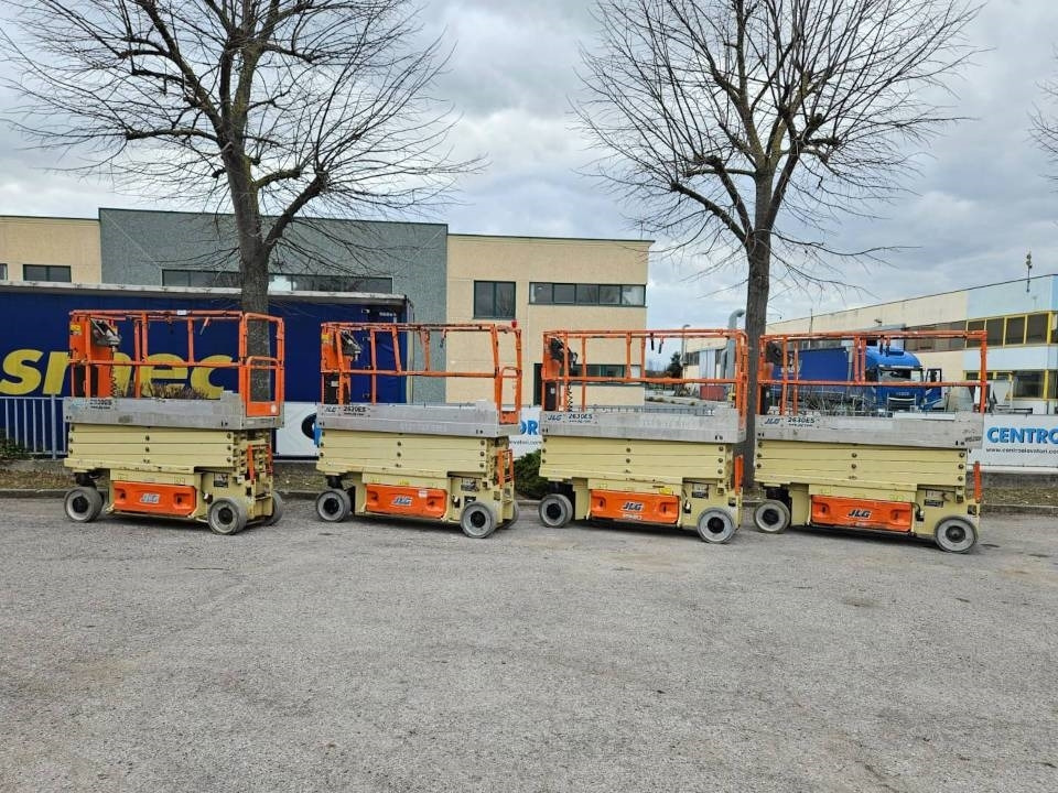 JLG 2630 ES - מעלית מספריים: תמונה 2 JLG 2630 ES - מעלית מספריים: תמונה 2