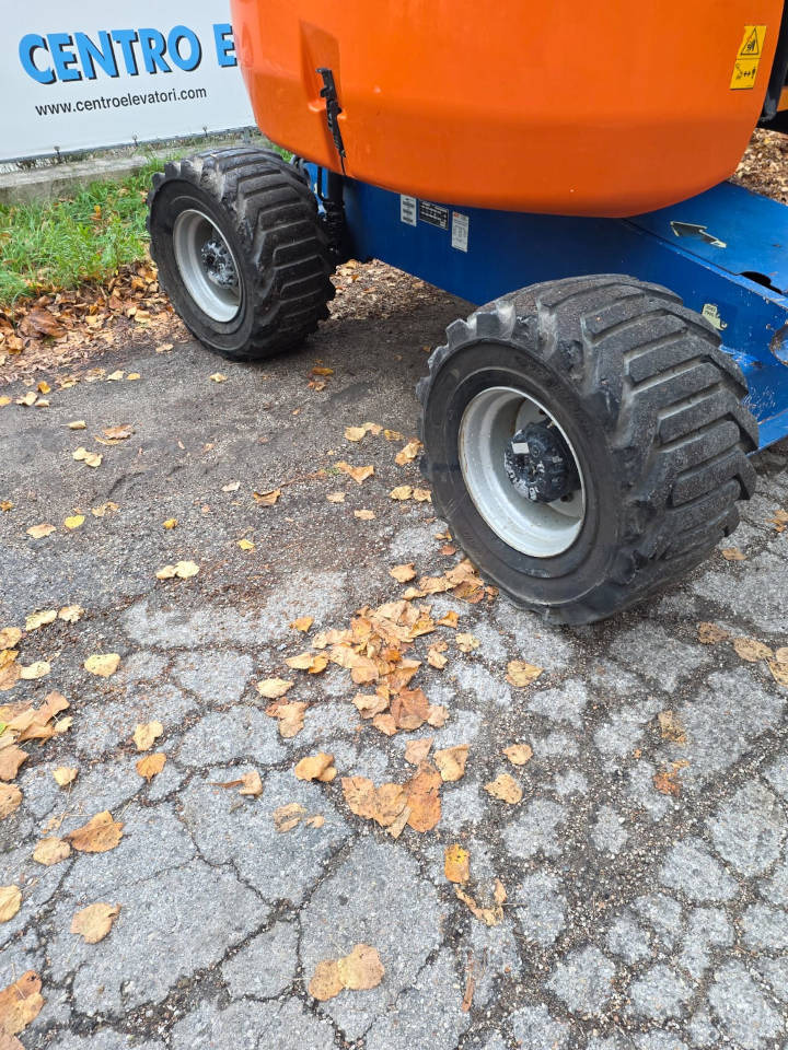 JLG 450AJ - זרוע מרפקי: תמונה 3 JLG 450AJ - זרוע מרפקי: תמונה 3