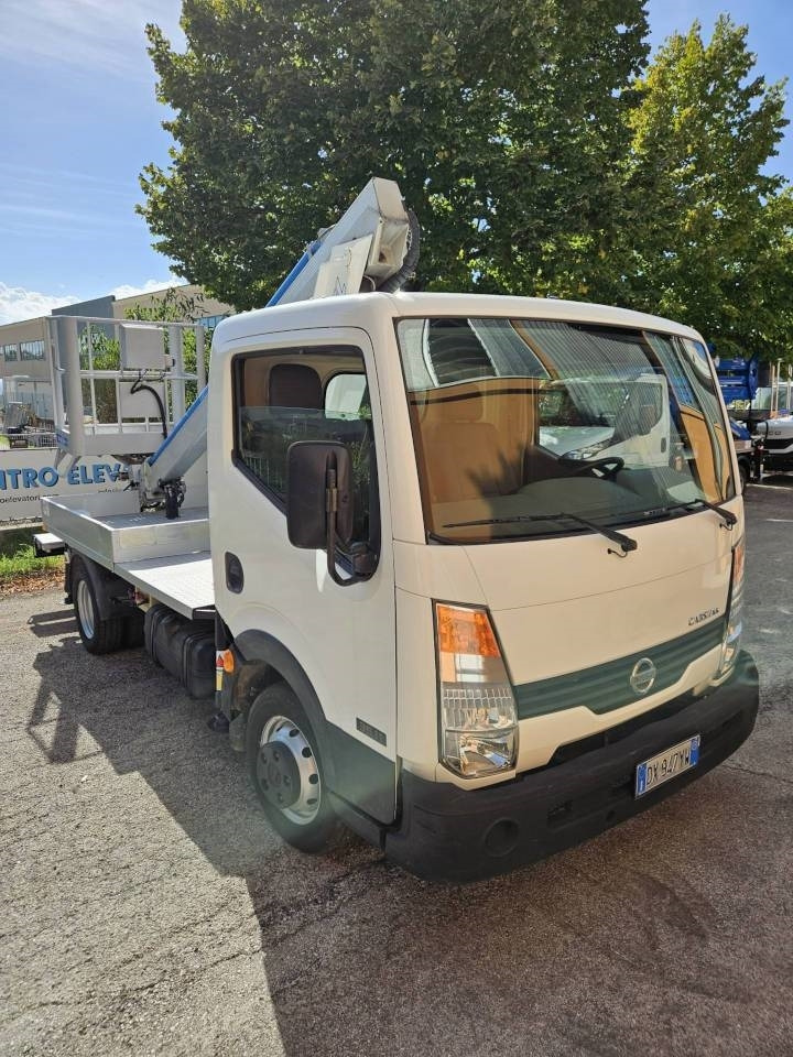 פלטפורמה אווירית מותקנת על משאית Multitel ALU 145: תמונה 9 פלטפורמה אווירית מותקנת על משאית Multitel ALU 145: תמונה 9