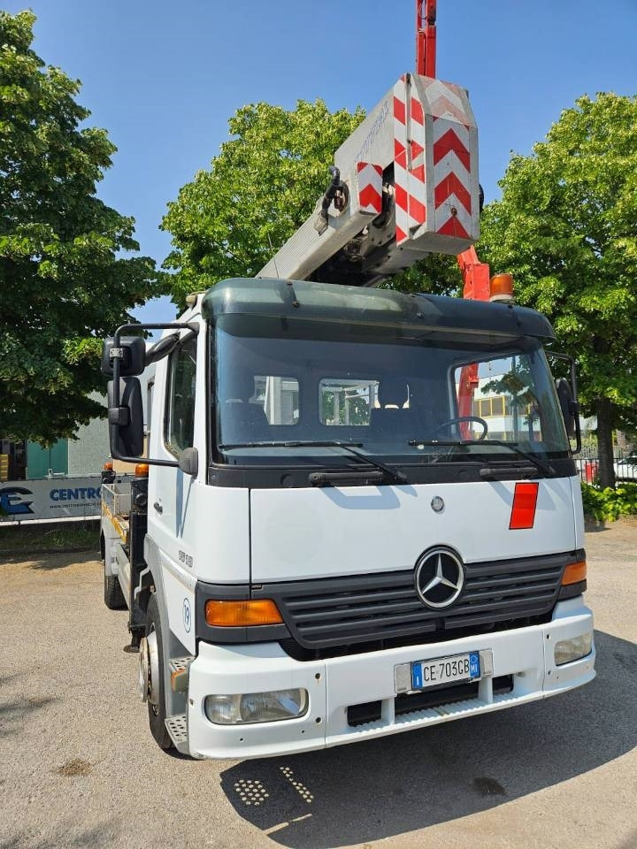 Multitel J328.200 ALU EF  - פלטפורמה אווירית מותקנת על משאית: תמונה 4 Multitel J328.200 ALU EF  - פלטפורמה אווירית מותקנת על משאית: תמונה 4