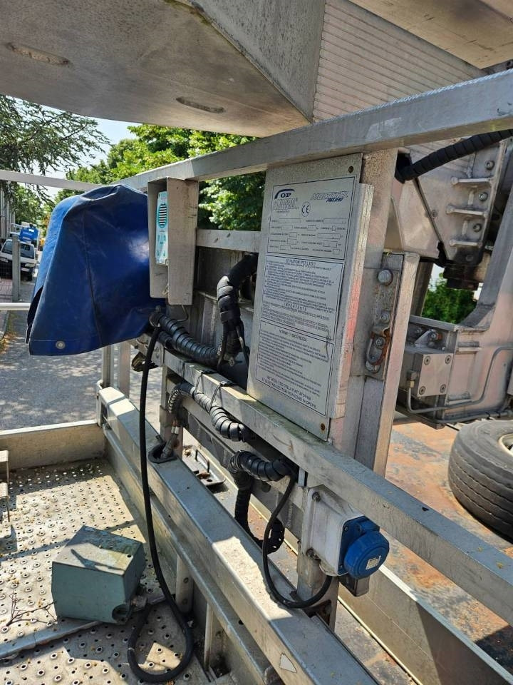 Multitel J328.200 ALU EF  - פלטפורמה אווירית מותקנת על משאית: תמונה 2 Multitel J328.200 ALU EF  - פלטפורמה אווירית מותקנת על משאית: תמונה 2