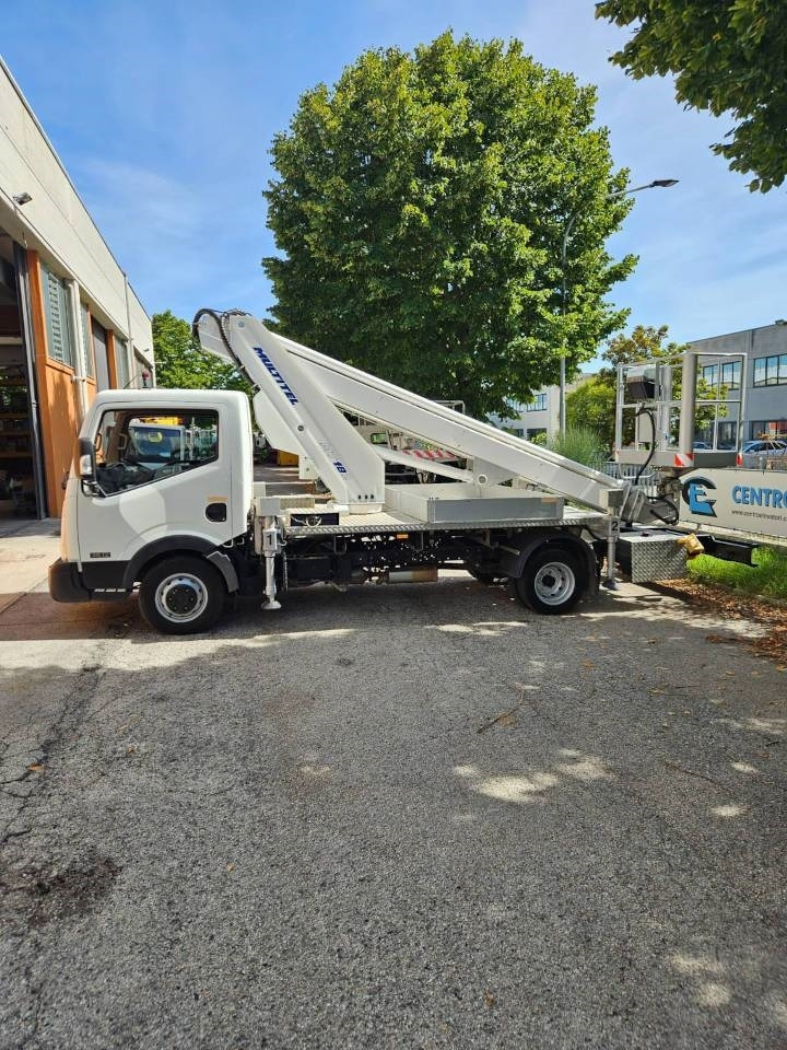 Multitel MT 1820 EX - פלטפורמה אווירית מותקנת על משאית: תמונה 3 Multitel MT 1820 EX - פלטפורמה אווירית מותקנת על משאית: תמונה 3