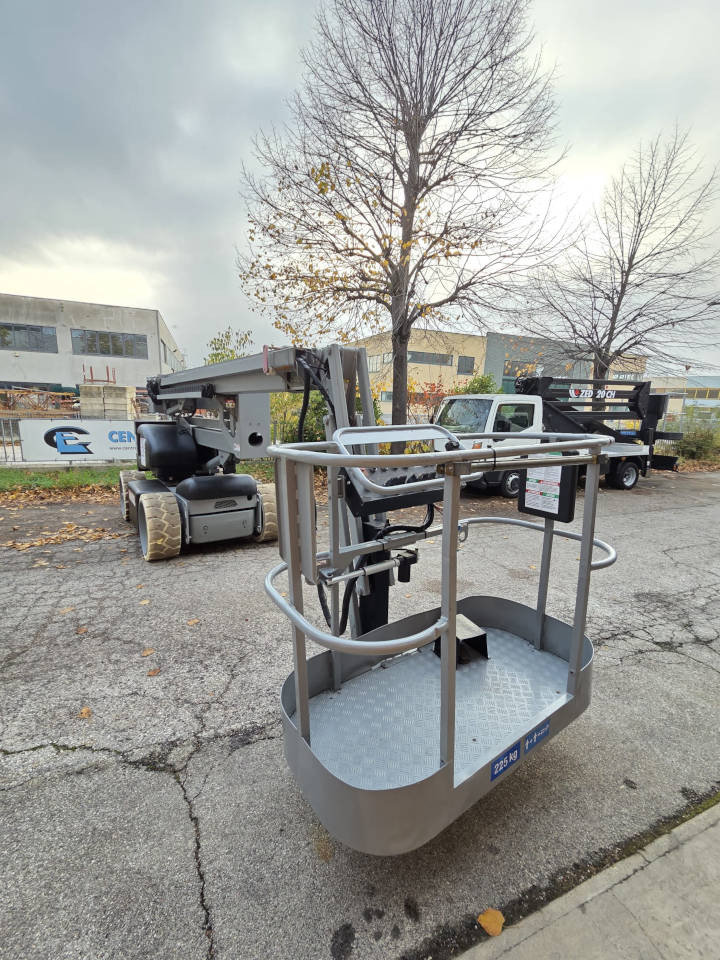 NIFTYLIFT HR 15 HDE - זרוע מרפקי: תמונה 4 NIFTYLIFT HR 15 HDE - זרוע מרפקי: תמונה 4