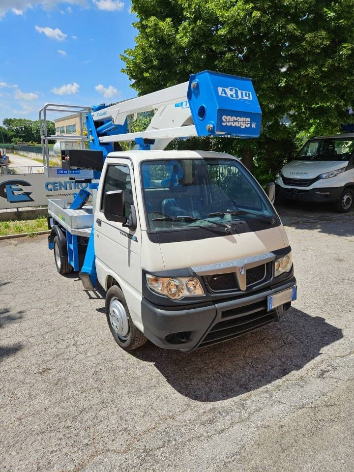 Socage A 314  - פלטפורמה אווירית מותקנת על משאית: תמונה 4 Socage A 314  - פלטפורמה אווירית מותקנת על משאית: תמונה 4