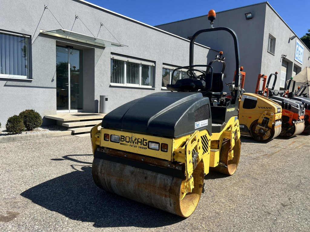 Bomag BW 120 AD-4 (111624) - רולר כביש: תמונה 2 Bomag BW 120 AD-4 (111624) - רולר כביש: תמונה 2