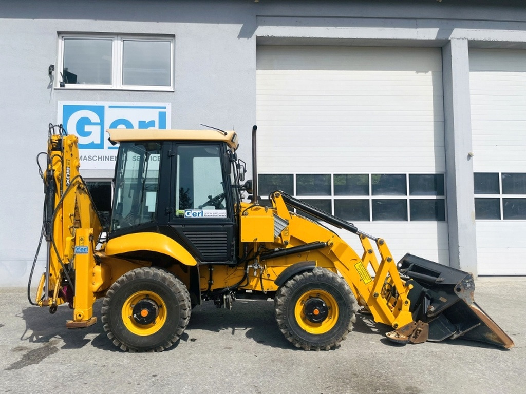 JCB 2CX SM 4WS (4003) - מחפרון: תמונה 2 JCB 2CX SM 4WS (4003) - מחפרון: תמונה 2