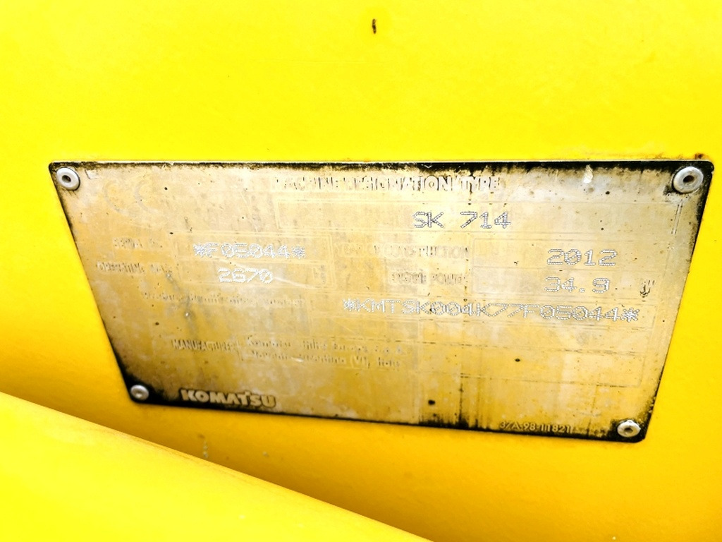 Komatsu SK714-5 (3948) - מעמיס היגוי החלקה: תמונה 3 Komatsu SK714-5 (3948) - מעמיס היגוי החלקה: תמונה 3