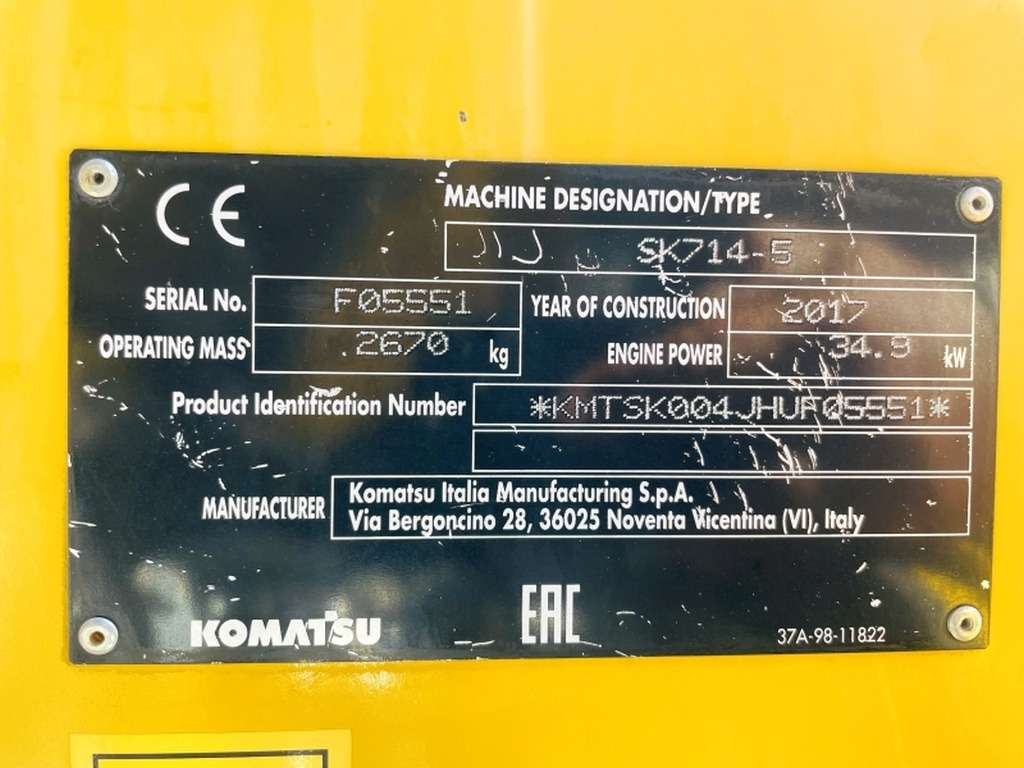 Komatsu SK714-5 (4067) - מעמיס היגוי החלקה: תמונה 3 Komatsu SK714-5 (4067) - מעמיס היגוי החלקה: תמונה 3