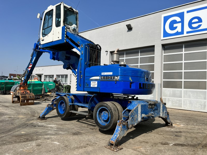 Liebherr A 316 Litronic (110986) - מטפל בפסולת/ תעשייתי: תמונה 4 Liebherr A 316 Litronic (110986) - מטפל בפסולת/ תעשייתי: תמונה 4