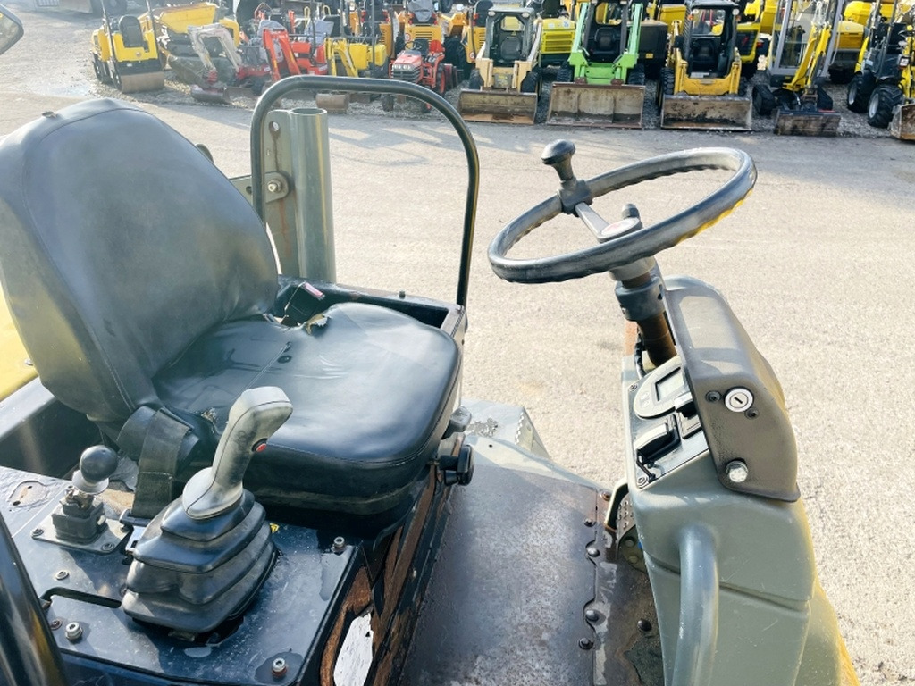 Neuson DW60 (3911) - מיני מסיר פסולת: תמונה 5 Neuson DW60 (3911) - מיני מסיר פסולת: תמונה 5