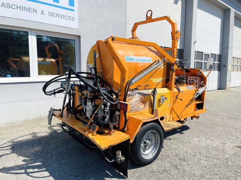 Strassmayr BMS600-3R (3831) - מפיץ אספלט: תמונה 1 Strassmayr BMS600-3R (3831) - מפיץ אספלט: תמונה 1