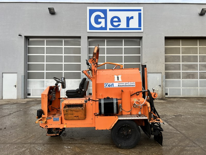 Strassmayr STI VSM-3R (111103) - מפיץ אספלט: תמונה 1 Strassmayr STI VSM-3R (111103) - מפיץ אספלט: תמונה 1