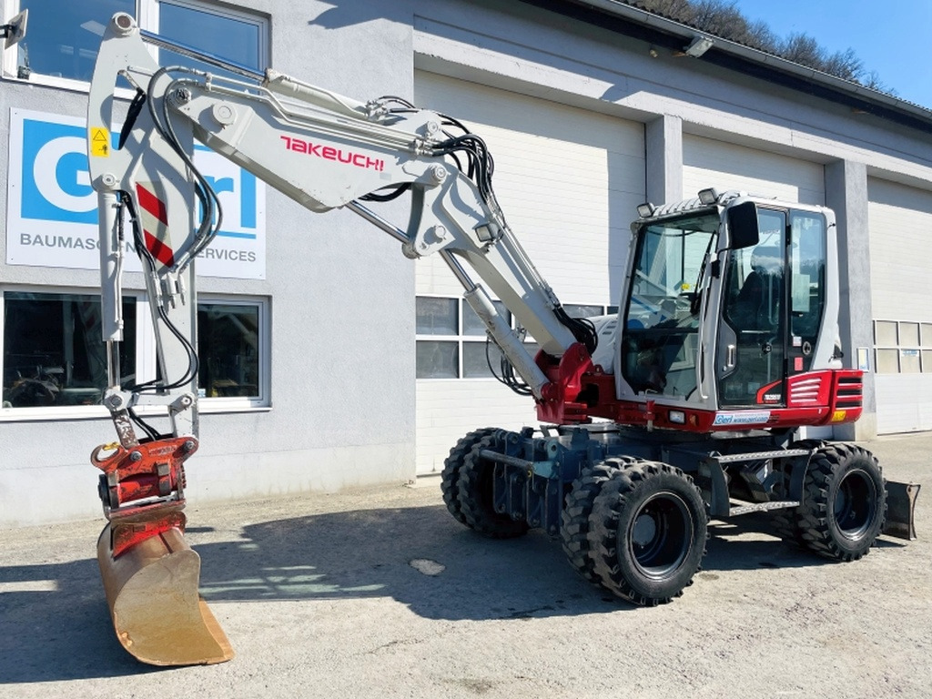 Takeuchi TB295W (3964) - מחפר גלגלים: תמונה 5 Takeuchi TB295W (3964) - מחפר גלגלים: תמונה 5