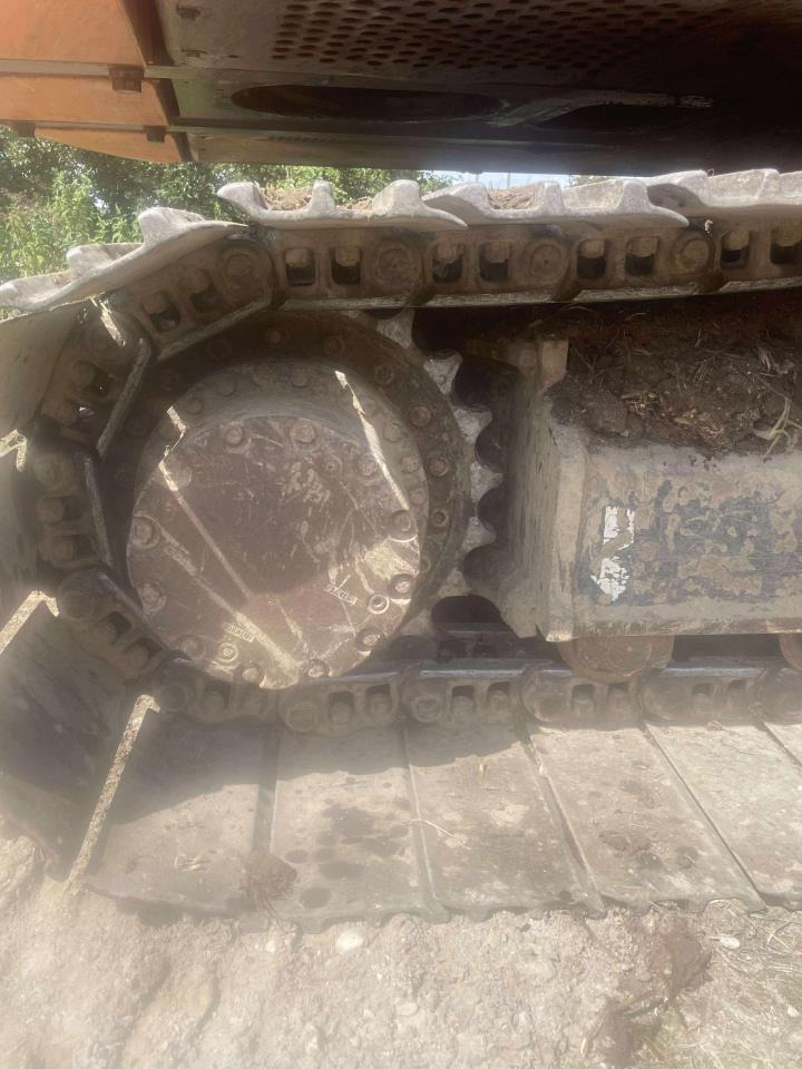 Hitachi ZX210LC-3 - מחפר סורק: תמונה 4 Hitachi ZX210LC-3 - מחפר סורק: תמונה 4