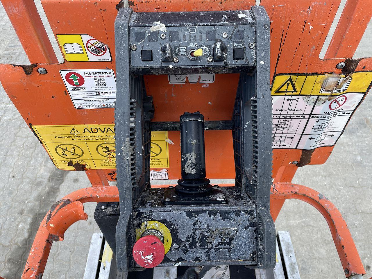 JLG 1930ES - זרוע מרפקי: תמונה 3 JLG 1930ES - זרוע מרפקי: תמונה 3