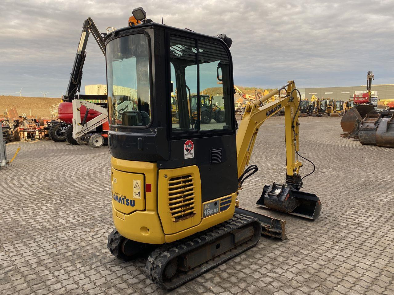 Komatsu PC16-3HS - מיני מחפר: תמונה 4 Komatsu PC16-3HS - מיני מחפר: תמונה 4