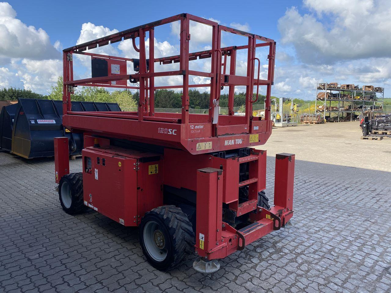 Manitou 120SC - מעלית מספריים: תמונה 5 Manitou 120SC - מעלית מספריים: תמונה 5
