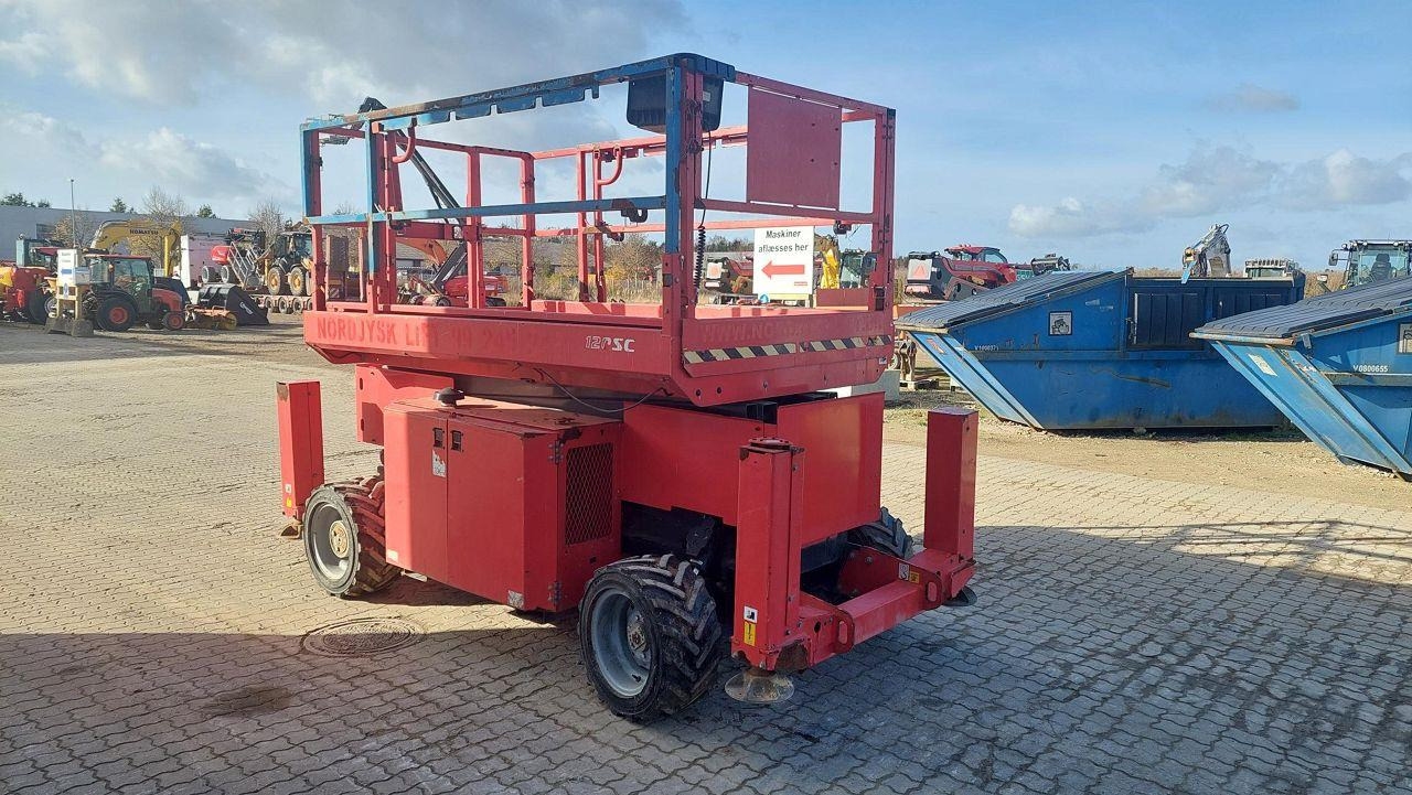 Manitou 120SC - מעלית מספריים: תמונה 4 Manitou 120SC - מעלית מספריים: תמונה 4