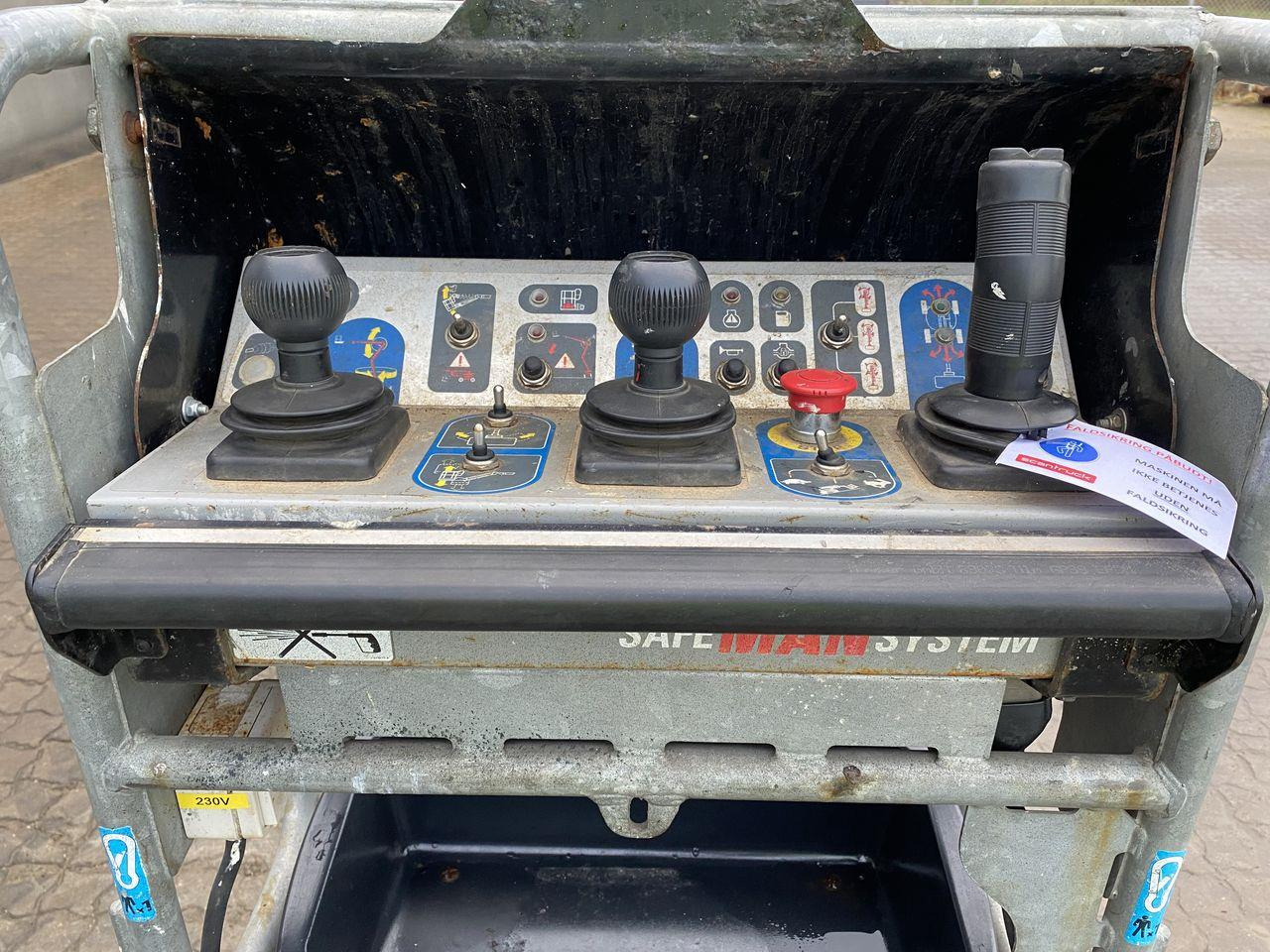 Manitou 160ATJ RC E3 - זרוע מרפקי: תמונה 3 Manitou 160ATJ RC E3 - זרוע מרפקי: תמונה 3