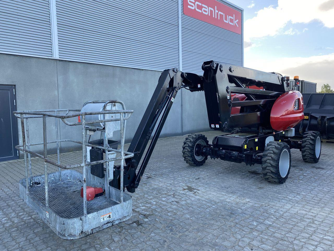 Manitou 160ATJ RC - זרוע מרפקי: תמונה 1 Manitou 160ATJ RC - זרוע מרפקי: תמונה 1