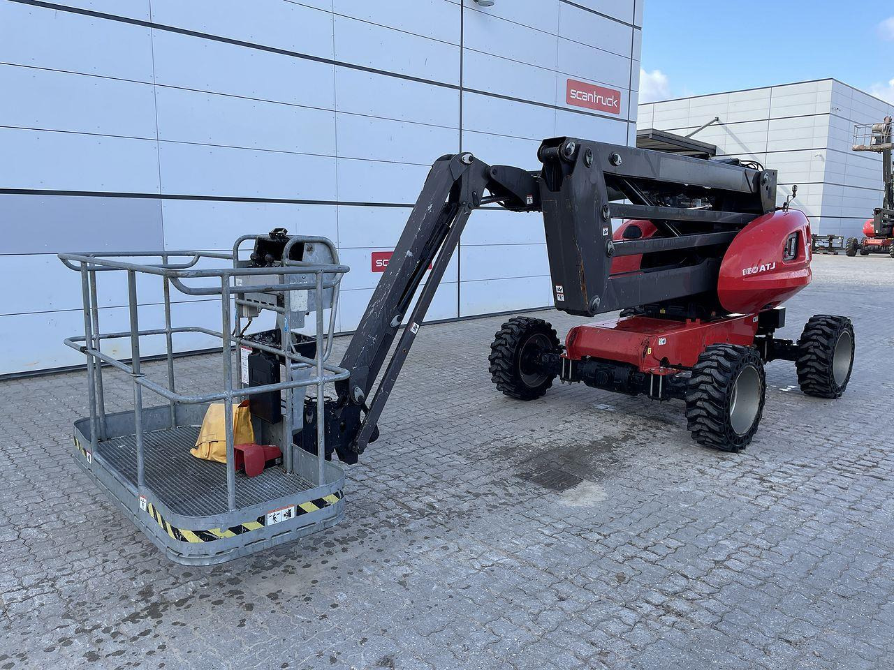 Manitou 160ATJ RC - זרוע מרפקי: תמונה 1 Manitou 160ATJ RC - זרוע מרפקי: תמונה 1