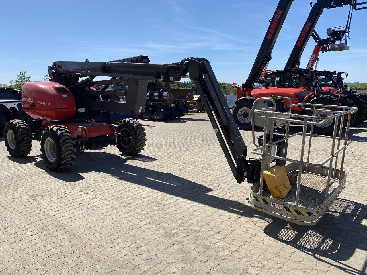 Manitou 180ATJ 2 RC - זרוע מרפקי: תמונה 5 Manitou 180ATJ 2 RC - זרוע מרפקי: תמונה 5