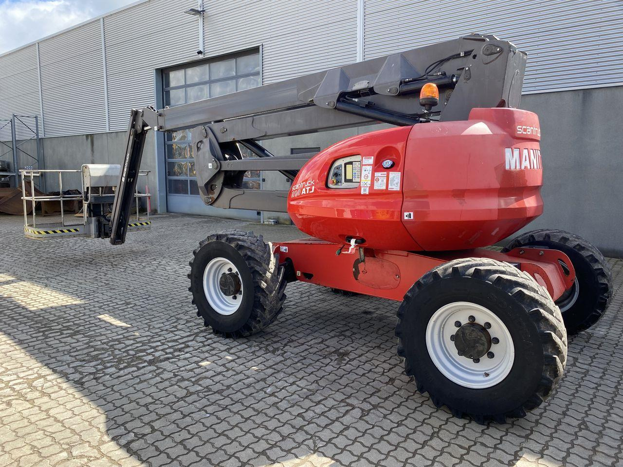 Manitou 200ATJ RC - זרוע מרפקי: תמונה 2 Manitou 200ATJ RC - זרוע מרפקי: תמונה 2