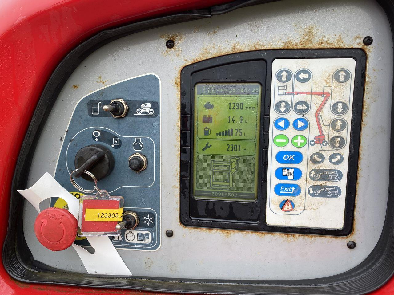 הַחכָּרָה  Manitou 200ATJ RC Manitou 200ATJ RC: תמונה 9