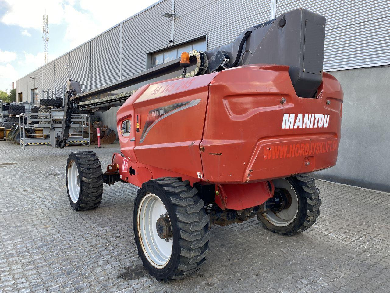 Manitou 280TJ - מוט טלסקופי: תמונה 2 Manitou 280TJ - מוט טלסקופי: תמונה 2