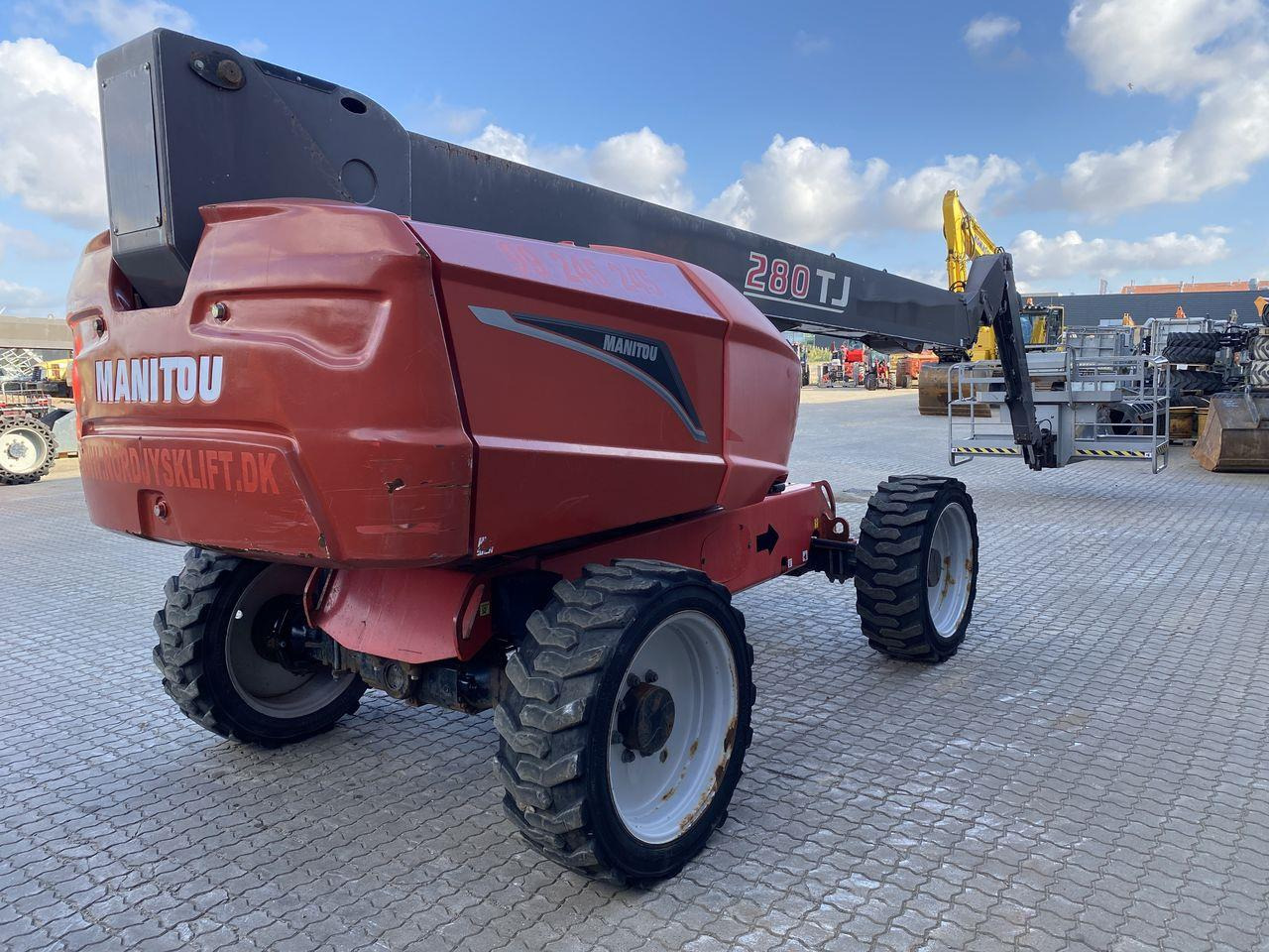 Manitou 280TJ - מוט טלסקופי: תמונה 4 Manitou 280TJ - מוט טלסקופי: תמונה 4