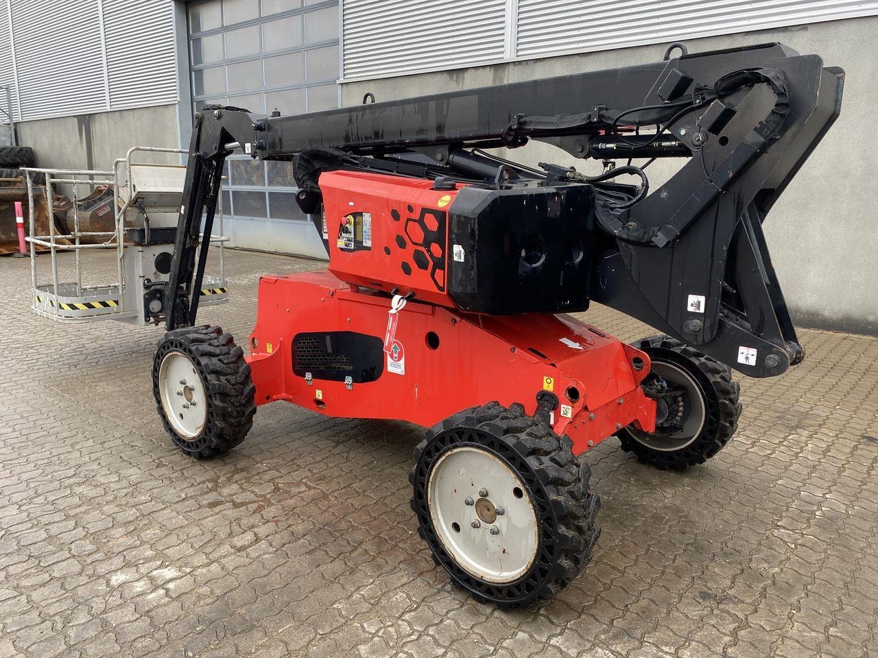Manitou MANGO12 - זרוע מרפקי: תמונה 2 Manitou MANGO12 - זרוע מרפקי: תמונה 2