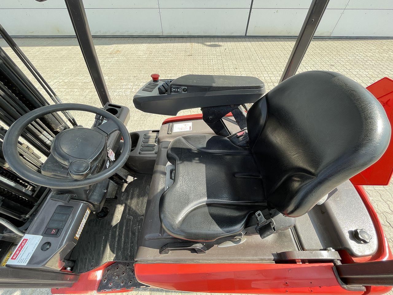 Manitou ME318 - מלגזה חשמלית: תמונה 3 Manitou ME318 - מלגזה חשמלית: תמונה 3