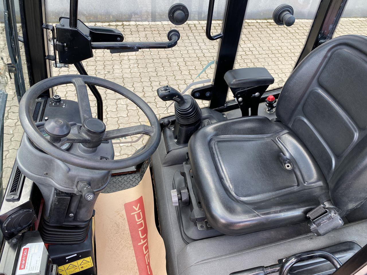 Manitou MLA 5-50H-Z CAB - מעמיס קומפקטי: תמונה 3 Manitou MLA 5-50H-Z CAB - מעמיס קומפקטי: תמונה 3