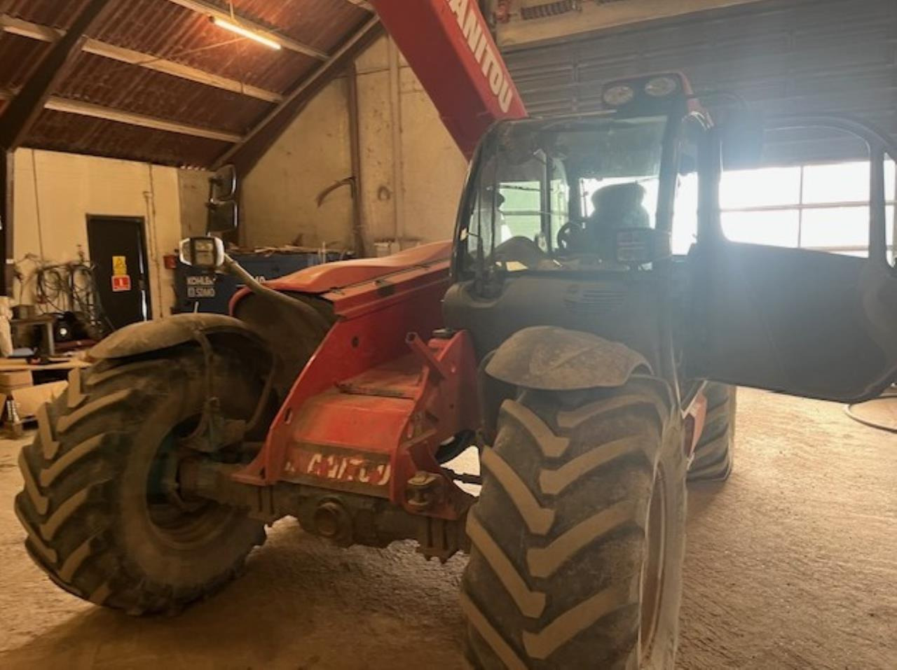 Manitou MLT840-137PS ELITE - מפעיל טלסקופי: תמונה 1 Manitou MLT840-137PS ELITE - מפעיל טלסקופי: תמונה 1