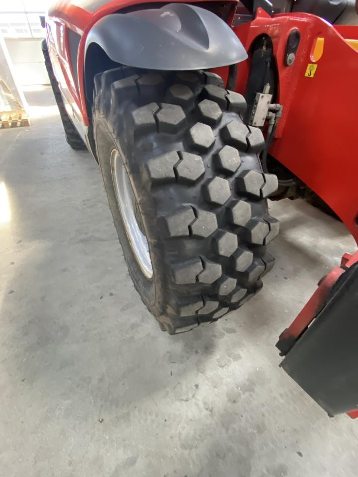Manitou MT1840A ST4 - מפעיל טלסקופי: תמונה 5 Manitou MT1840A ST4 - מפעיל טלסקופי: תמונה 5