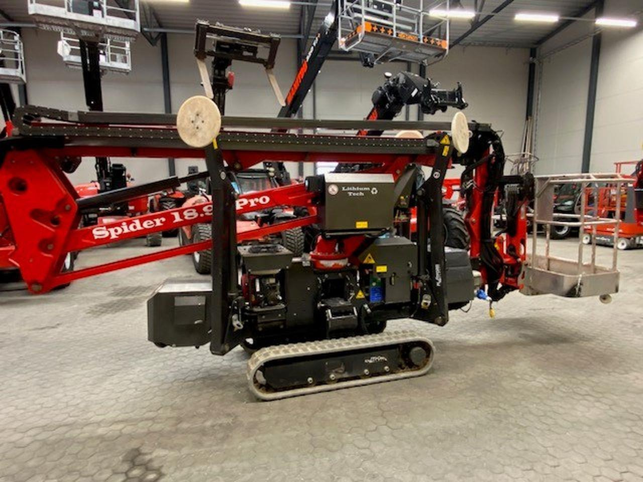 Platform Basket Spider 18.90 PRO - במת הרמה ספיידר: תמונה 2 Platform Basket Spider 18.90 PRO - במת הרמה ספיידר: תמונה 2