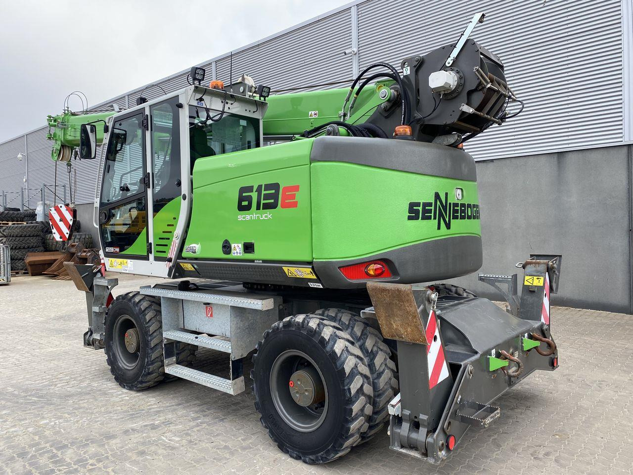 SENNEBOGEN 613E-M - מטפל בפסולת/ תעשייתי: תמונה 2 SENNEBOGEN 613E-M - מטפל בפסולת/ תעשייתי: תמונה 2