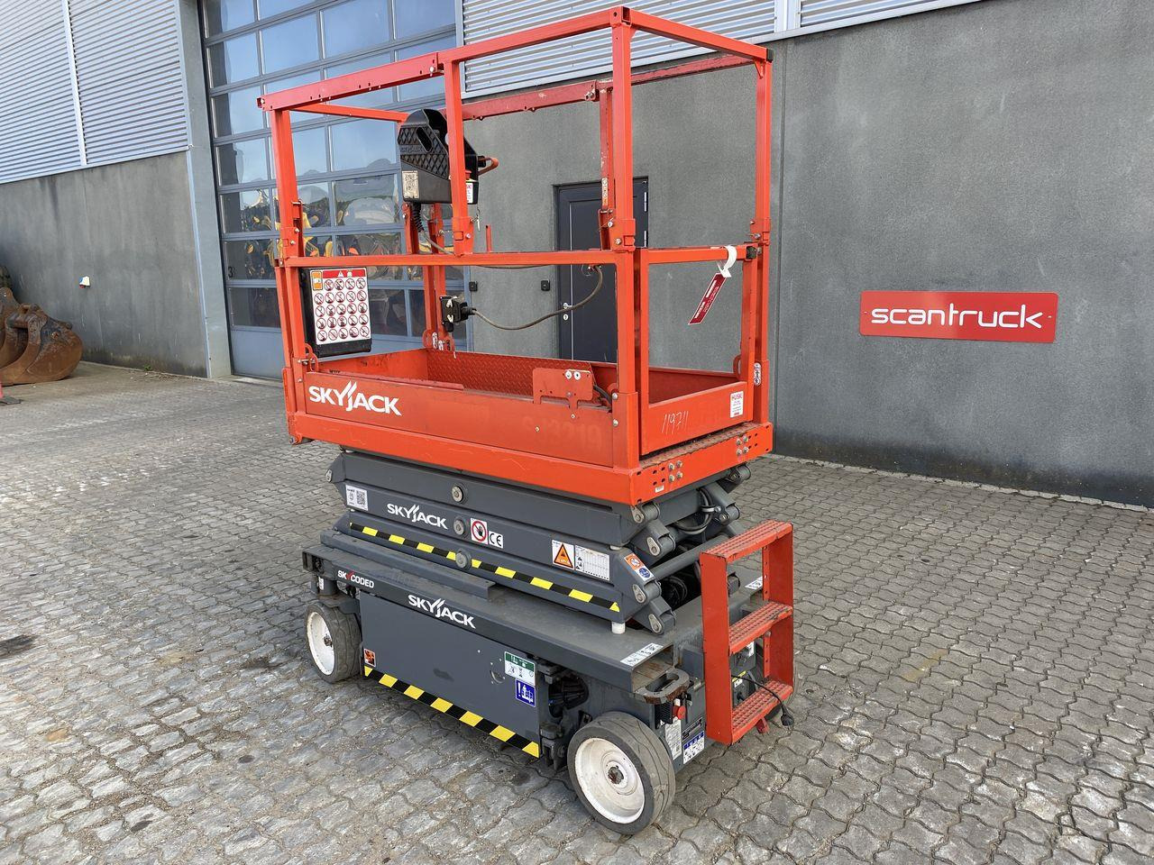 Skyjack SJ3219 - מעלית מספריים: תמונה 2 Skyjack SJ3219 - מעלית מספריים: תמונה 2