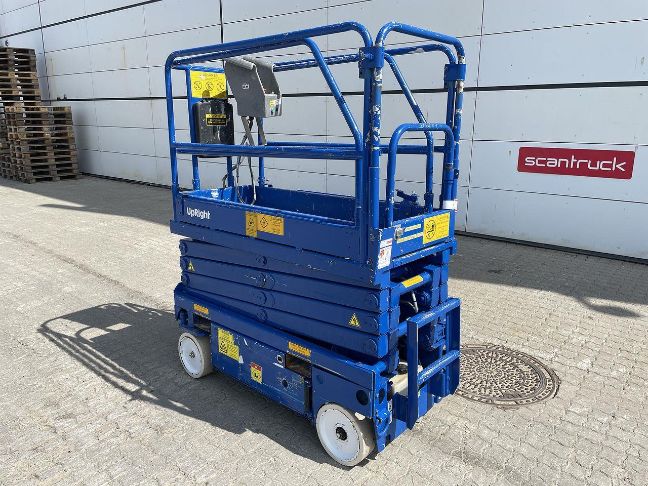 Upright MX19 - מעלית מספריים: תמונה 2 Upright MX19 - מעלית מספריים: תמונה 2