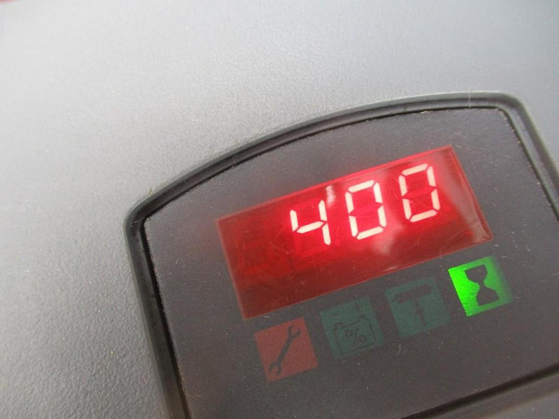 משאית משטחים BT LWE 160: תמונה 9 משאית משטחים BT LWE 160: תמונה 9