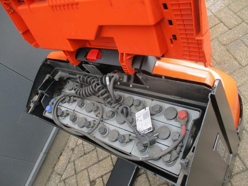 משאית משטחים BT LWE 160: תמונה 6 משאית משטחים BT LWE 160: תמונה 6