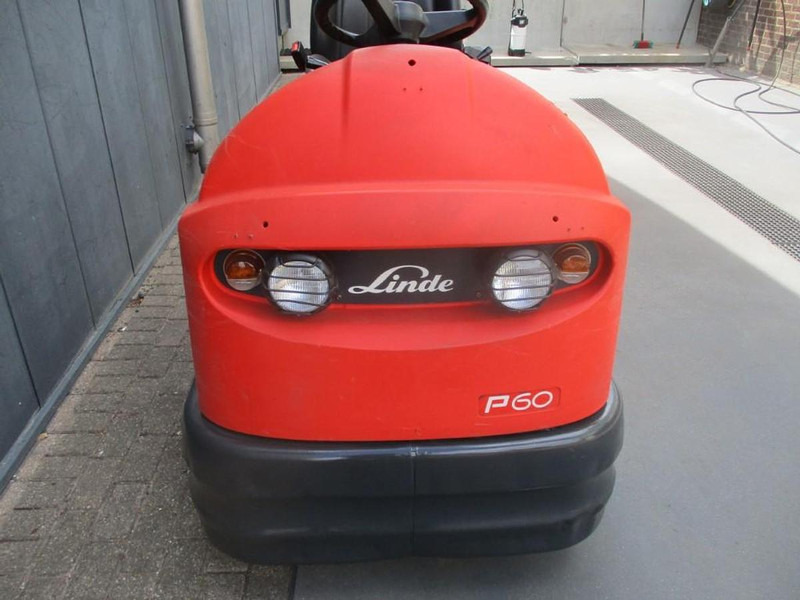 Linde P 60 - טרקטור גרירה: תמונה 4 Linde P 60 - טרקטור גרירה: תמונה 4