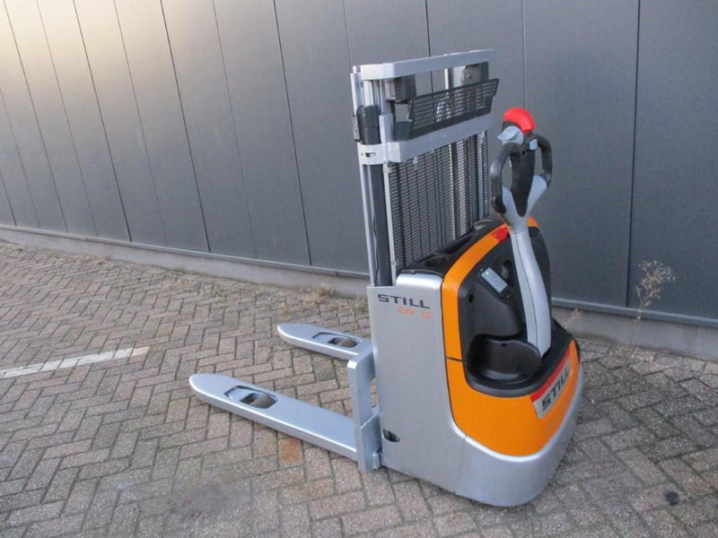 Still EXV12 - משאית משטחים: תמונה 3 Still EXV12 - משאית משטחים: תמונה 3