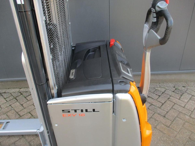 Still EXV16 - משאית משטחים: תמונה 4 Still EXV16 - משאית משטחים: תמונה 4