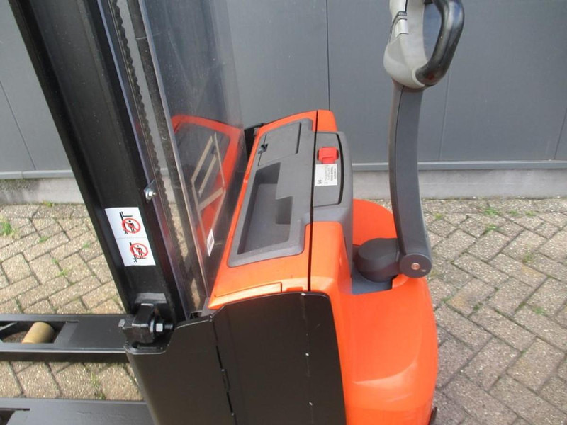 Toyota SWE 100 - מערים: תמונה 5 Toyota SWE 100 - מערים: תמונה 5