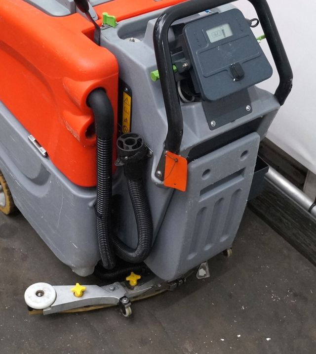 Hako Hakomatic B70 - מייבש קרצוף: תמונה 4 Hako Hakomatic B70 - מייבש קרצוף: תמונה 4