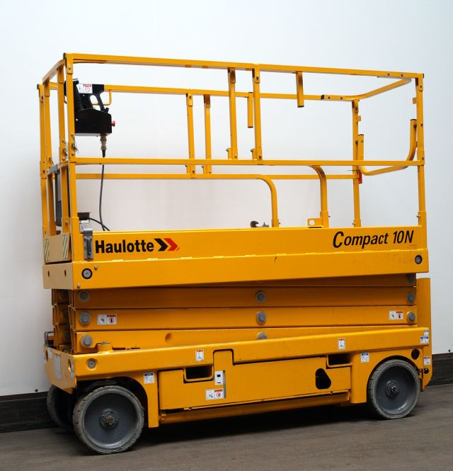 Haulotte Compact 10N - מעלית מספריים: תמונה 1 Haulotte Compact 10N - מעלית מספריים: תמונה 1