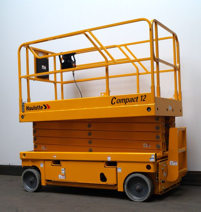 Haulotte Compact 12 - מעלית מספריים: תמונה 2 Haulotte Compact 12 - מעלית מספריים: תמונה 2