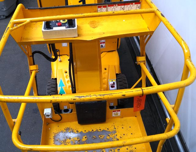 Haulotte Star 10-1 - מעלית תורן אנכית: תמונה 5 Haulotte Star 10-1 - מעלית תורן אנכית: תמונה 5