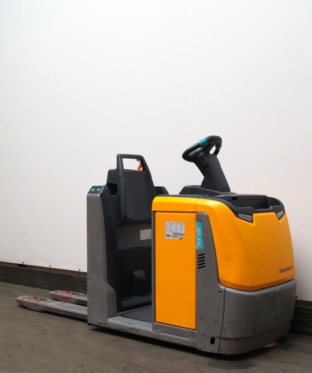 Jungheinrich ECE220 - בוחר הזמנות: תמונה 2 Jungheinrich ECE220 - בוחר הזמנות: תמונה 2
